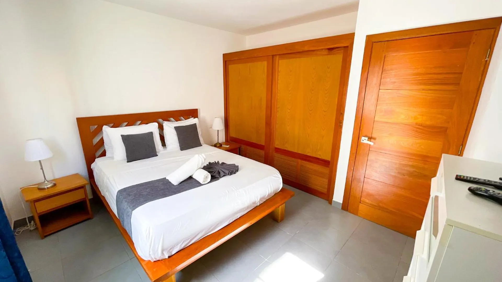 SUN&SAND Caribbean FUN&LOVE Del Mar STUDIOS BEACH CLUB & SPA 蓬塔卡纳 多米尼加共和国